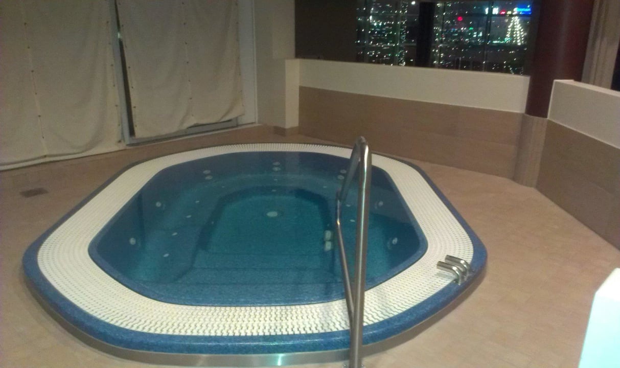 Whirlpool Hotel Sokos Vaakuna