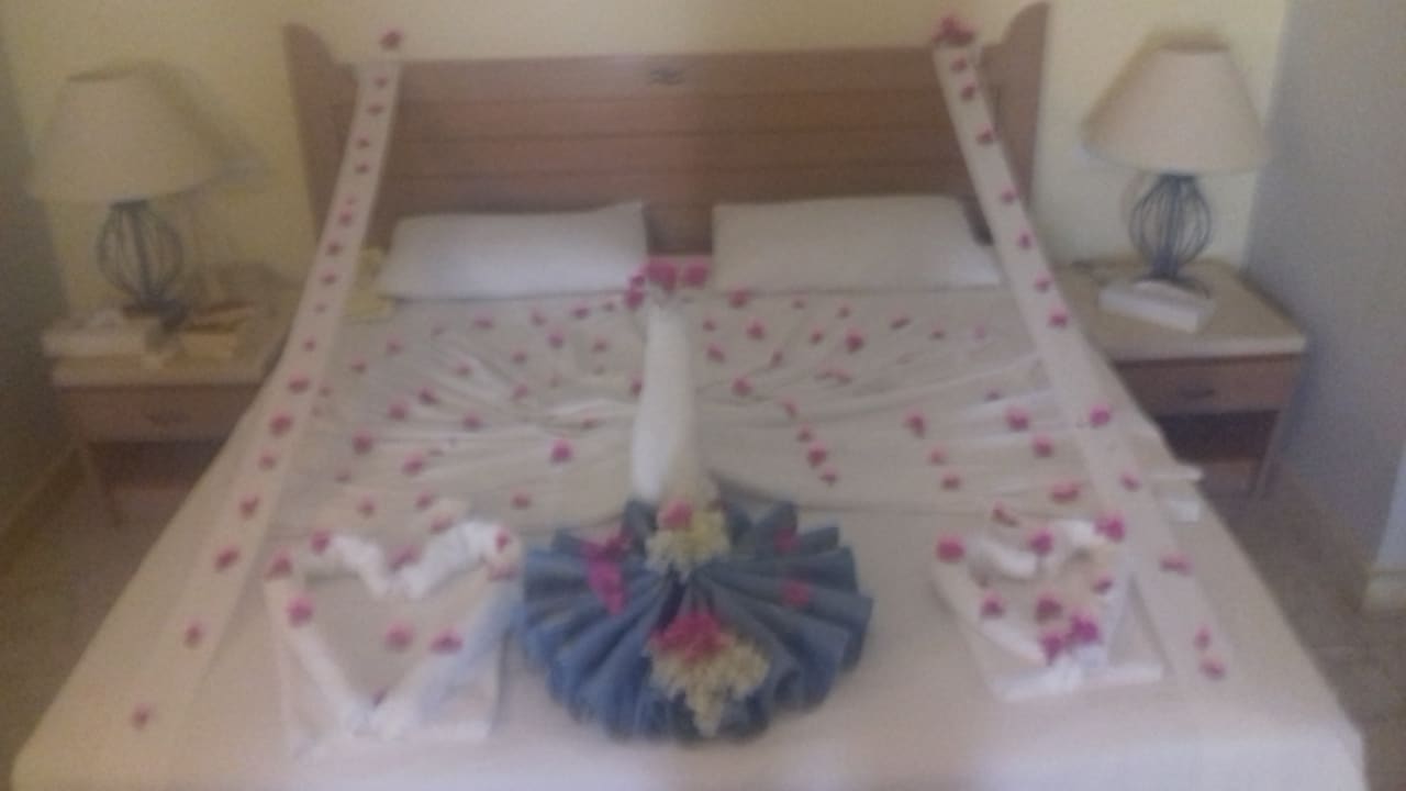 Zimmer Royal Lagoons Resort & Aqua Park