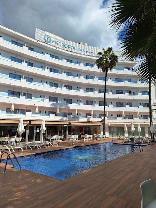 Außenansicht Hotel Metropolitan Playa