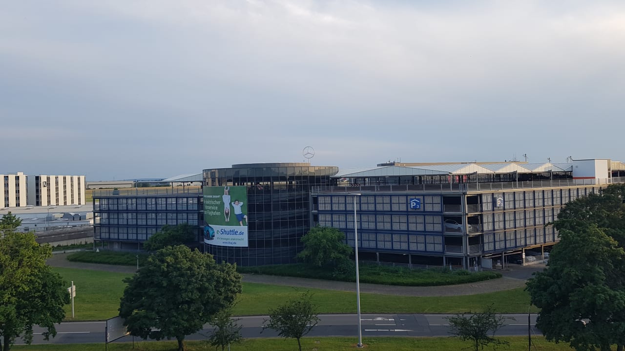 Ausblick Leonardo Hotel Hannover Airport