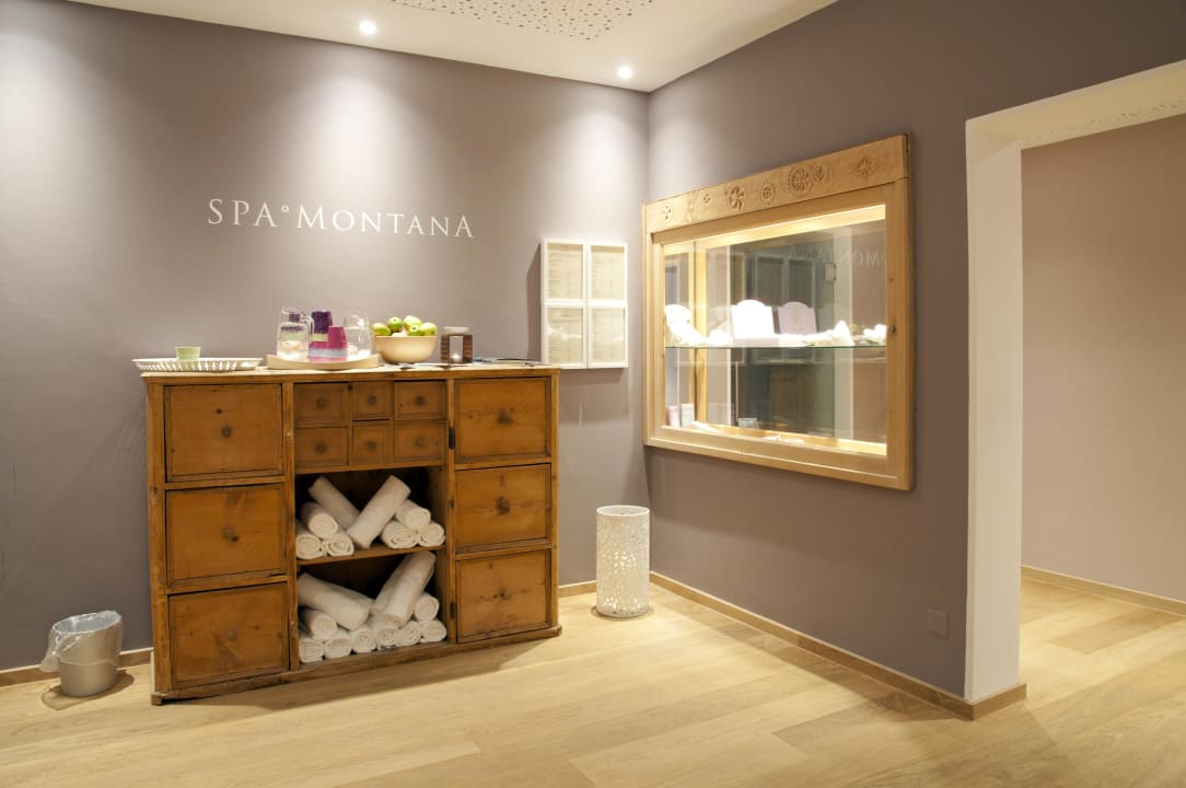 Hotel Rosatsch Spa Eingang Hotel Rosatsch