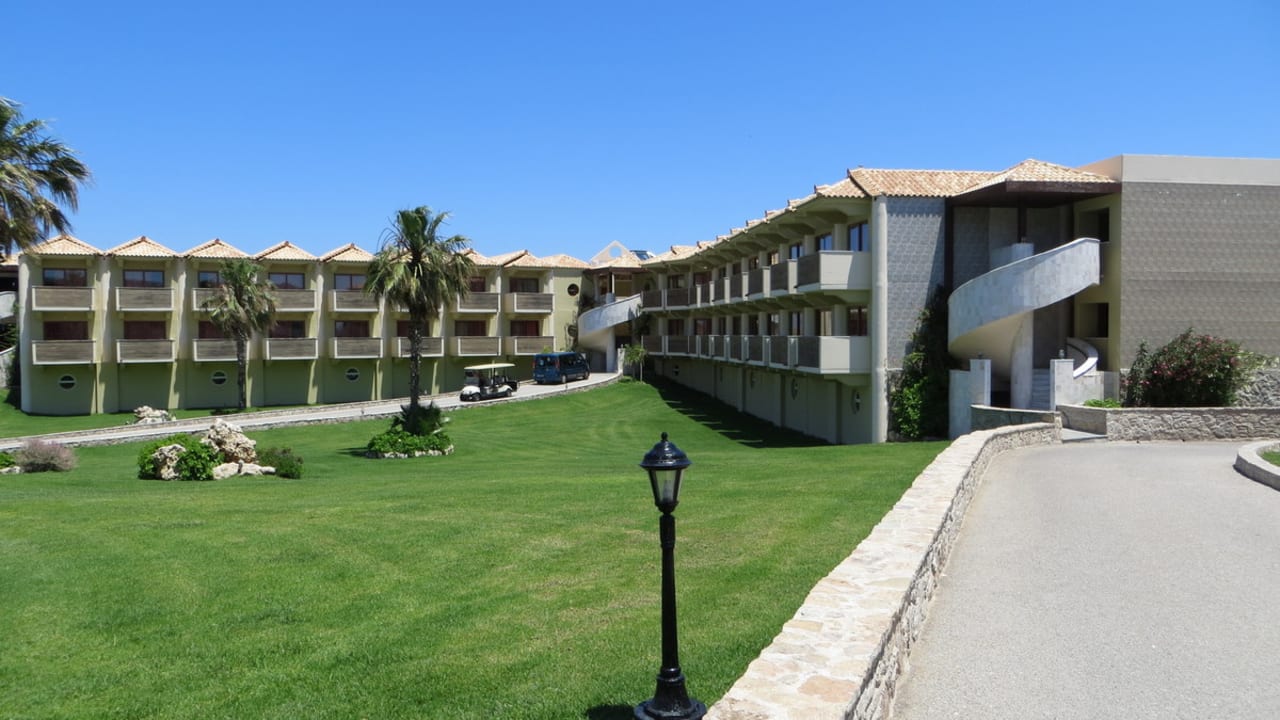 Außenansicht Hotel Kalithea Horizon Royal