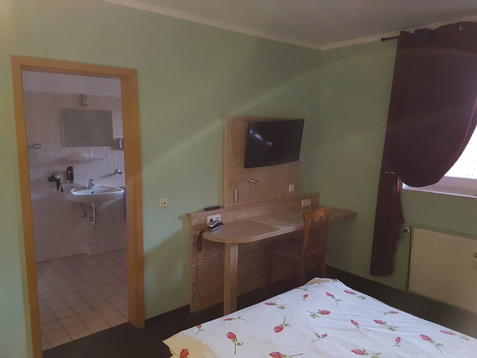 Blick ins Bad Hotel Stelinger Hof