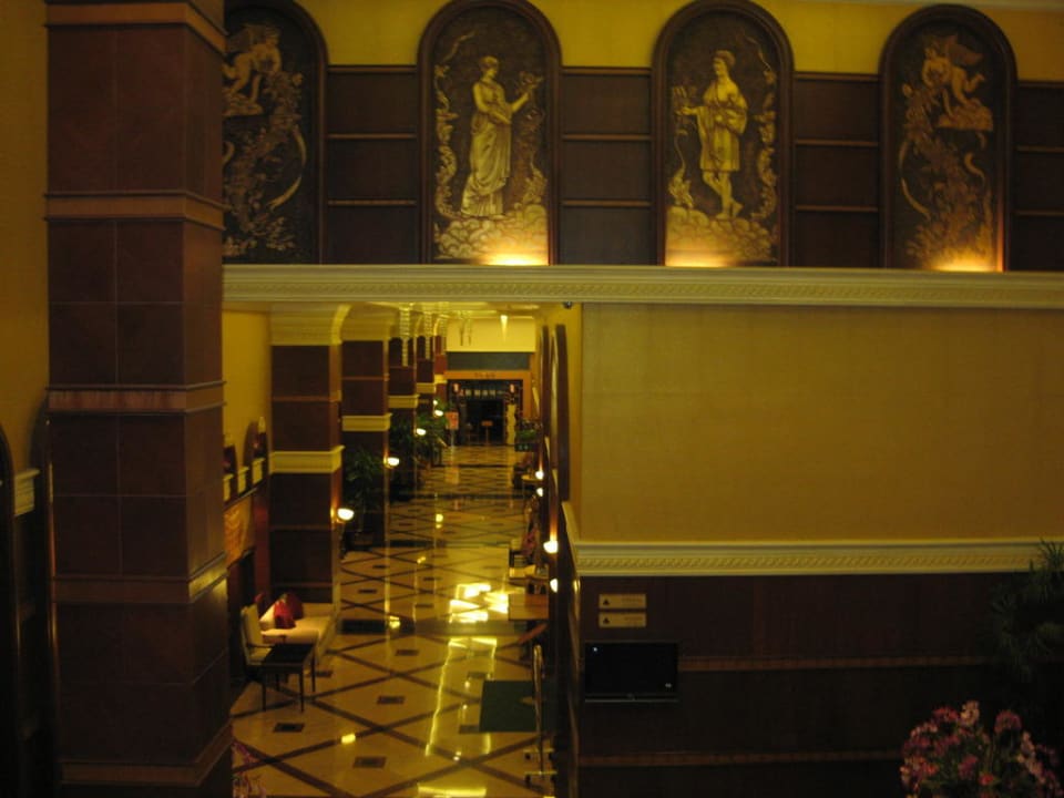 Verbindungsgang Prince Palace Hotel