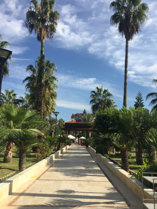 Gartenanlage Saphir Hotel & Villas