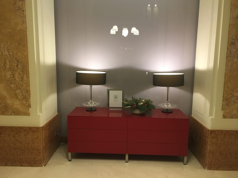 Lobby K+K Hotel Central