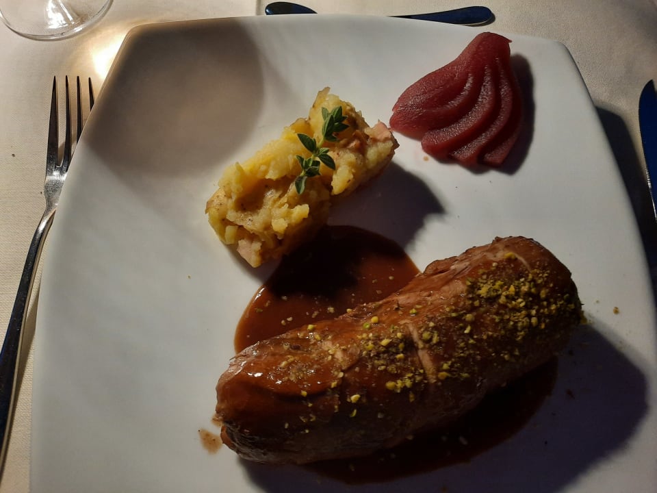 Gastro Anissa Beach & Village