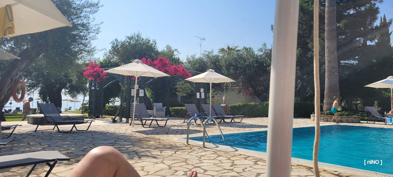 Pool Hotel Delfinia