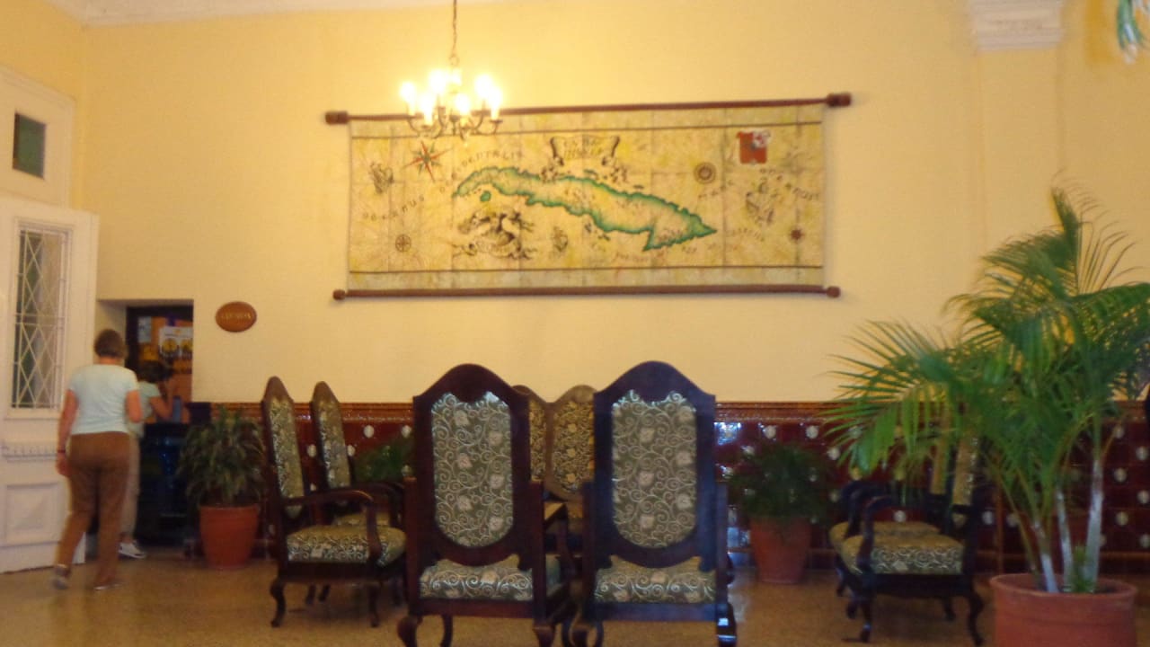 Eingangsbereich Hotel Camagüey Colón