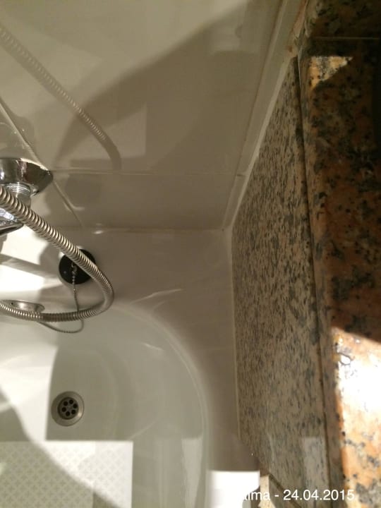 Badewanne onhe Schimmel allsun Hotel Cristóbal Colón