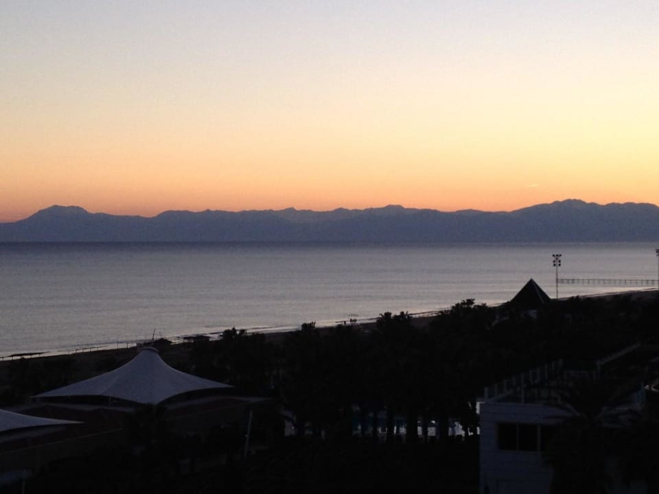 Blick auf die Kemerberge Adalya Resort & Spa - Adults Only