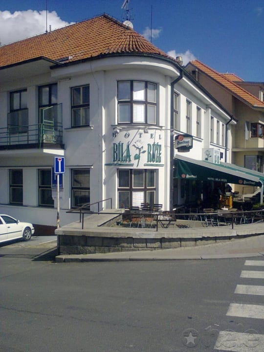 Von der Brücke Hotel Bílá Růže