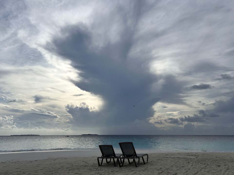 Strand Adaaran Select Meedhupparu Island Resort - Premium All Inclusive