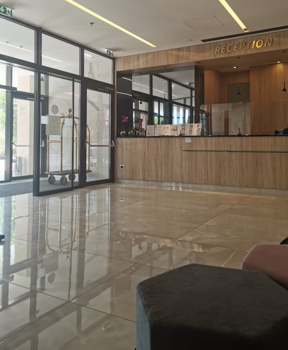 Lobby Hotel Plaza Duce