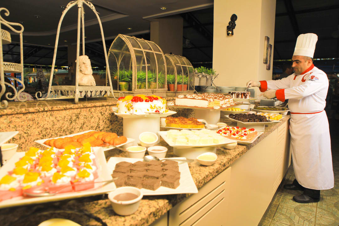 Awesome Buffet 2012 Club Turtas Beach Hotel