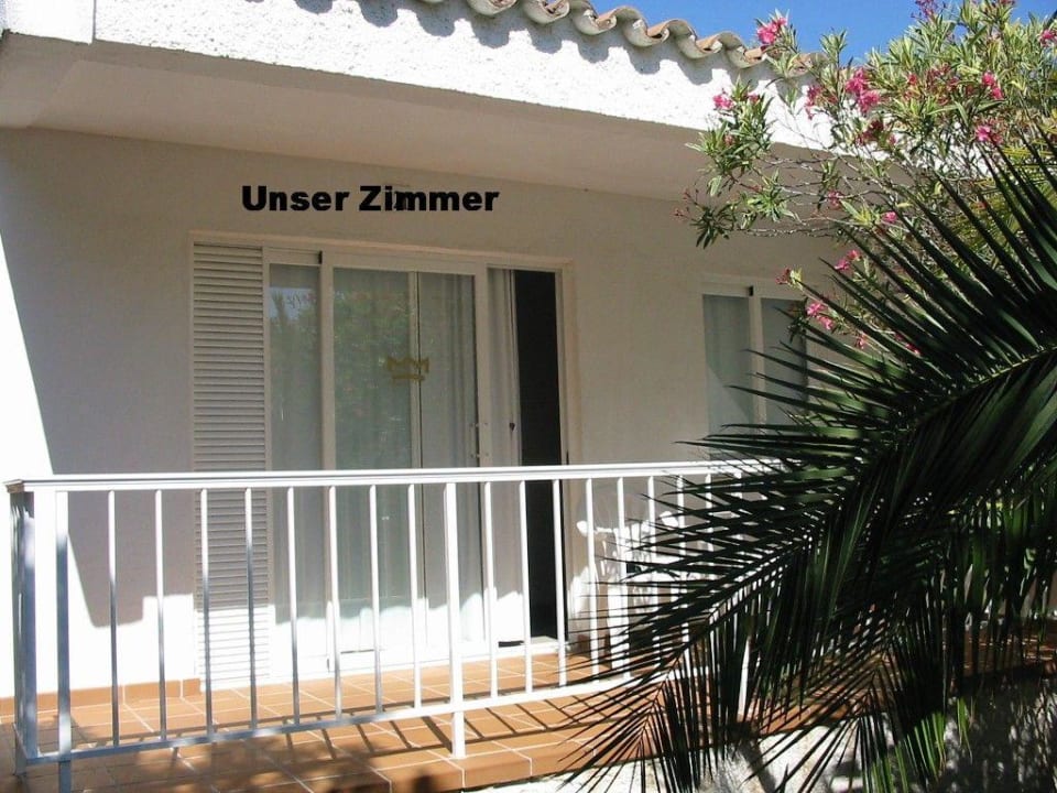 Unser Zimmer - Außenansicht Flipflop Cala Romantica