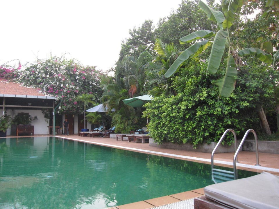 Poolanlage Hotel The Kabiki