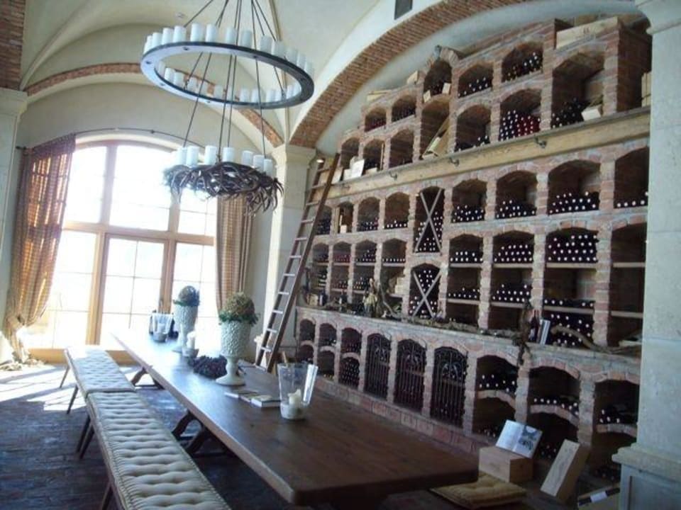 Weinkeller Wedelhütte Hotel & Chalet