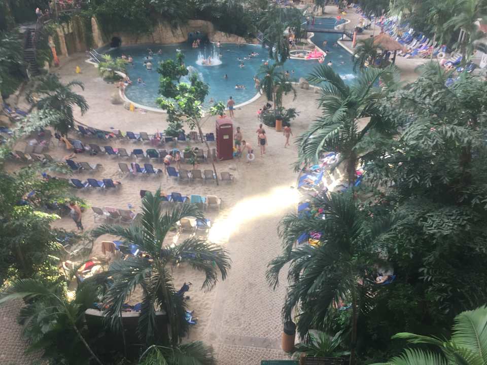 Pool Tropical Islands Resort