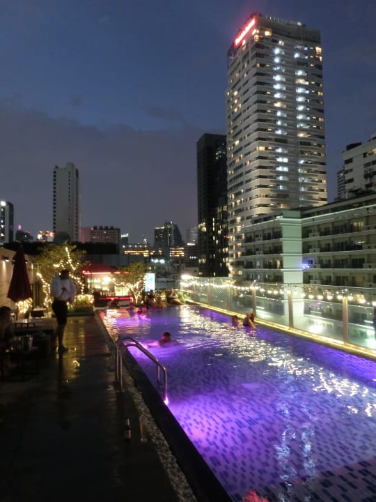 Pool Travelodge Sukhumvit 11