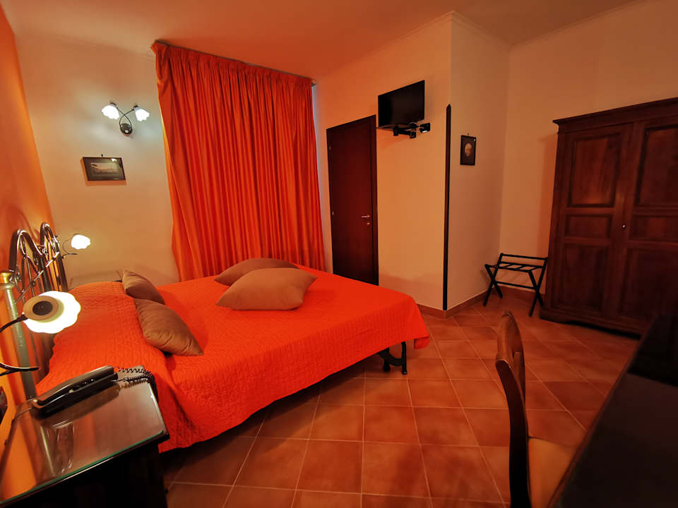 Zimmer Hotel Neapolis