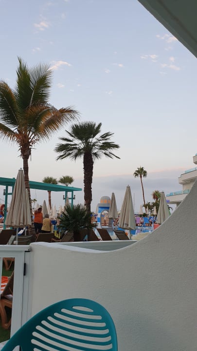 Ausblick HOVIMA La Pinta Beachfront Family Hotel