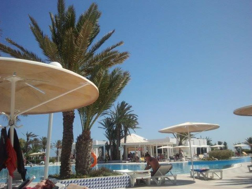 Poollandschaft Hotel El Mouradi Djerba Menzel