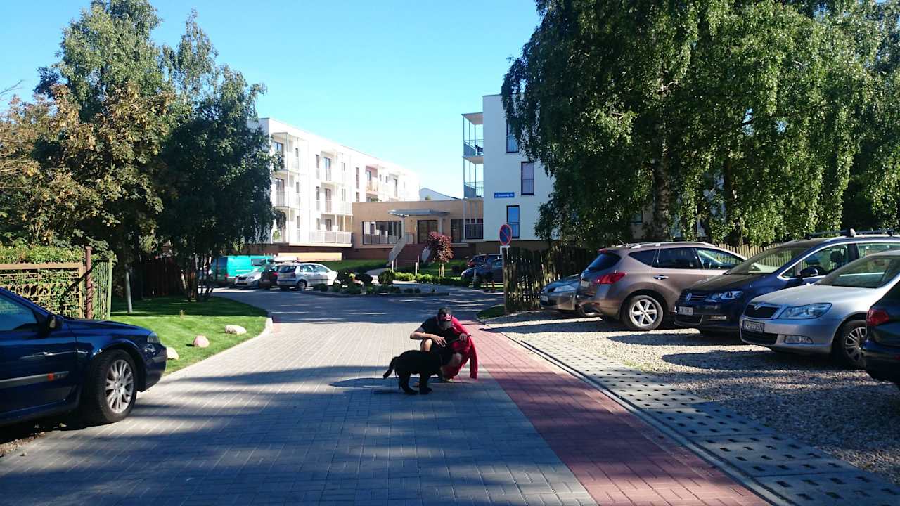 Parking Apartments Bursztynowe Komnaty