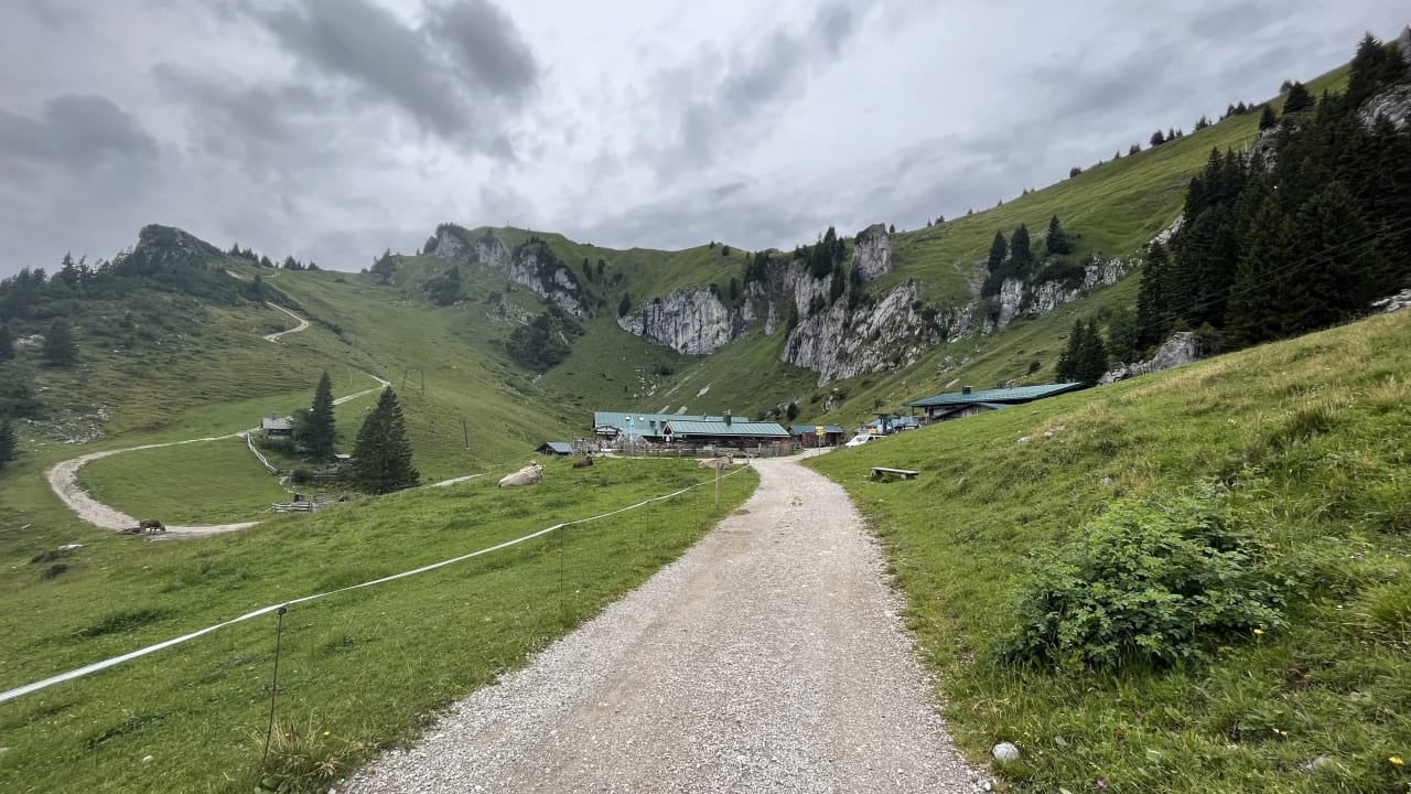 Außenansicht Berghütte Stie-Alm