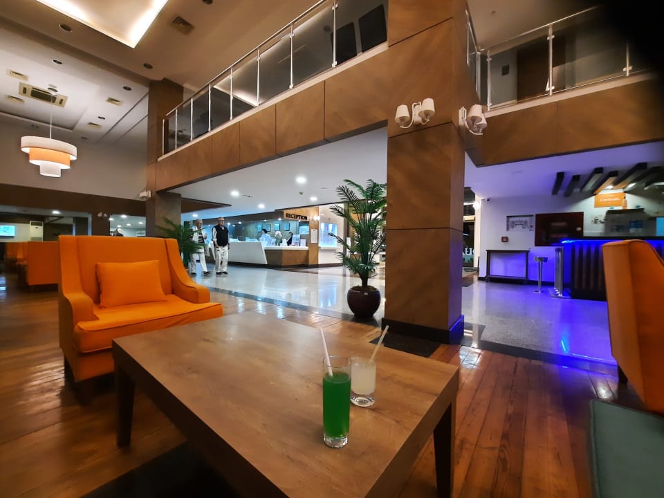 Lobby Side Aquamarin Resort & Spa