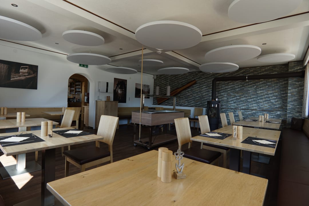 Gastro Hotel Pension Tyrol Mösern