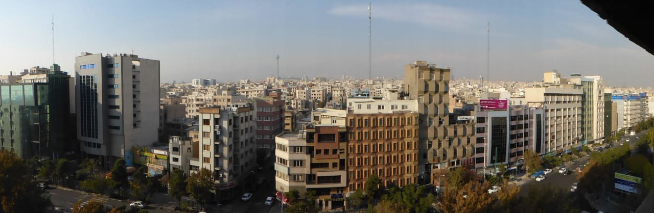 Blick vom Zimmer ! Sehr laut ! Hotel Laleh