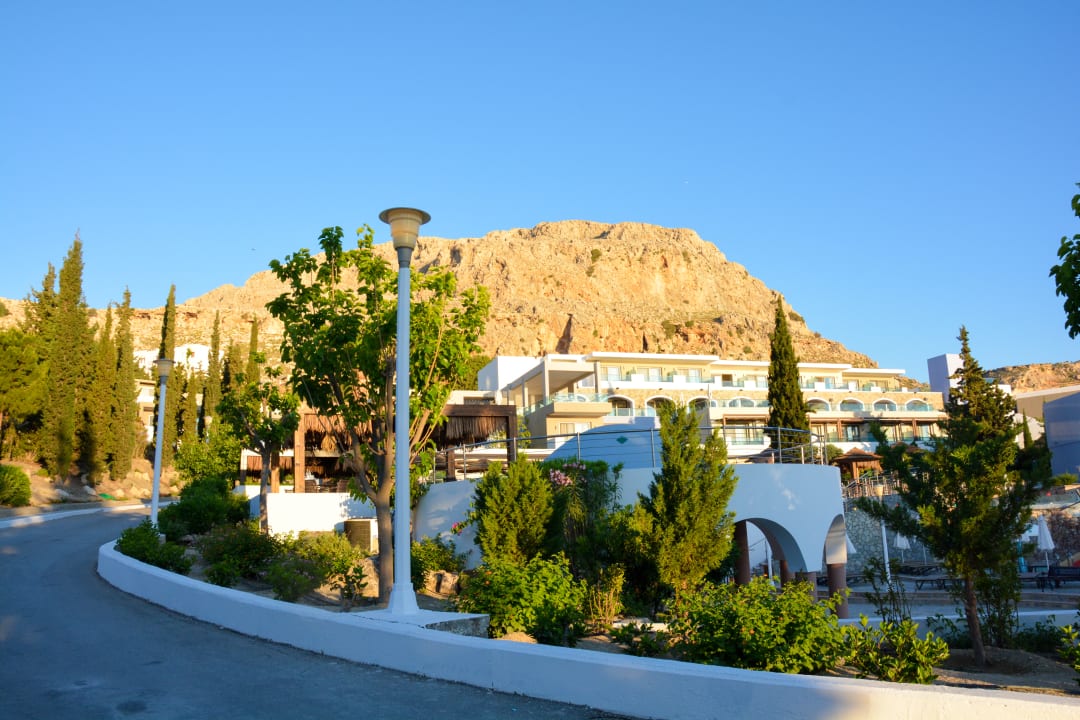 Gartenanlage alltoura Club Hotel Porto Angeli Beach Resort