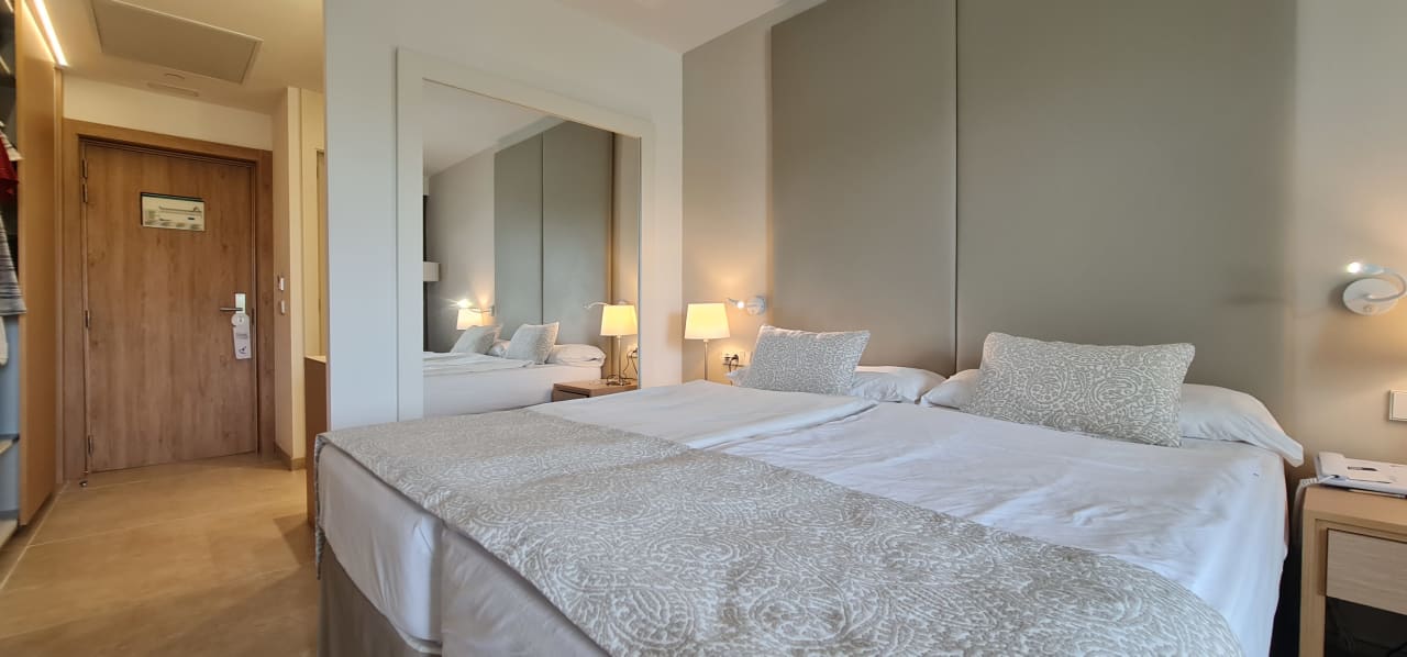 Zimmer allsun Hotel Bella Paguera