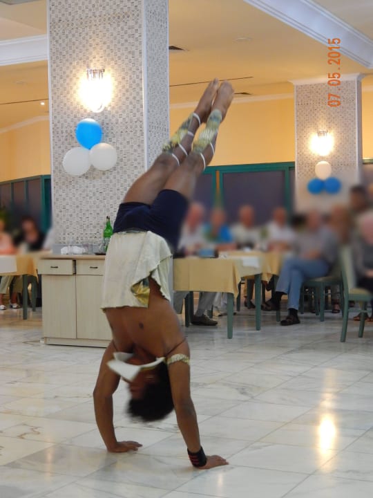 Akrobatische Leistung Süral Saray Hotel