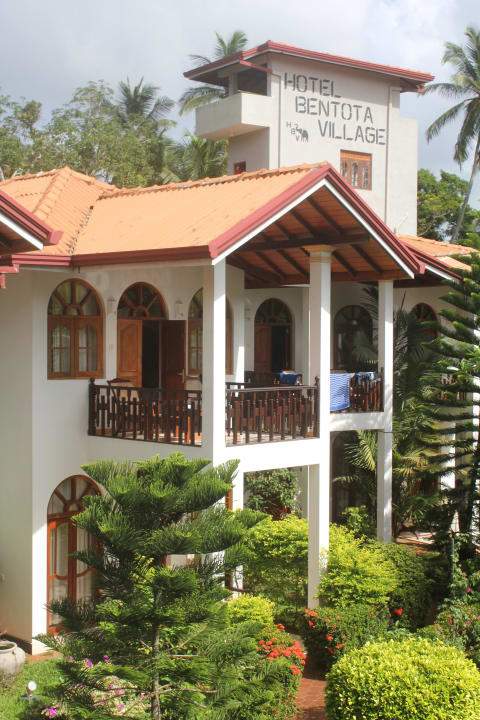 Das Hotel im Innenbereich Hotel Bentota Village