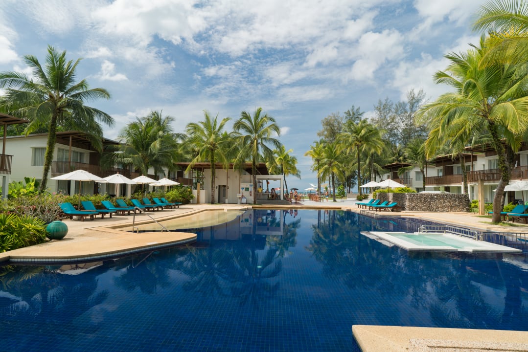 Pool The Briza Beach Resort Khaolak