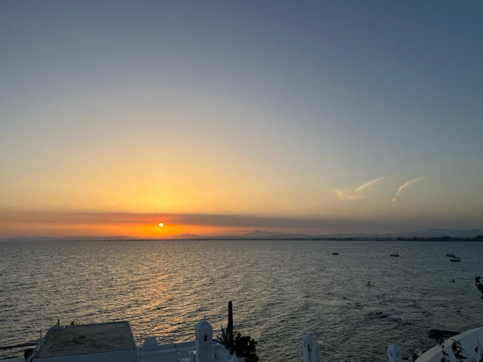 Strand Nozha Beach Resort & Spa