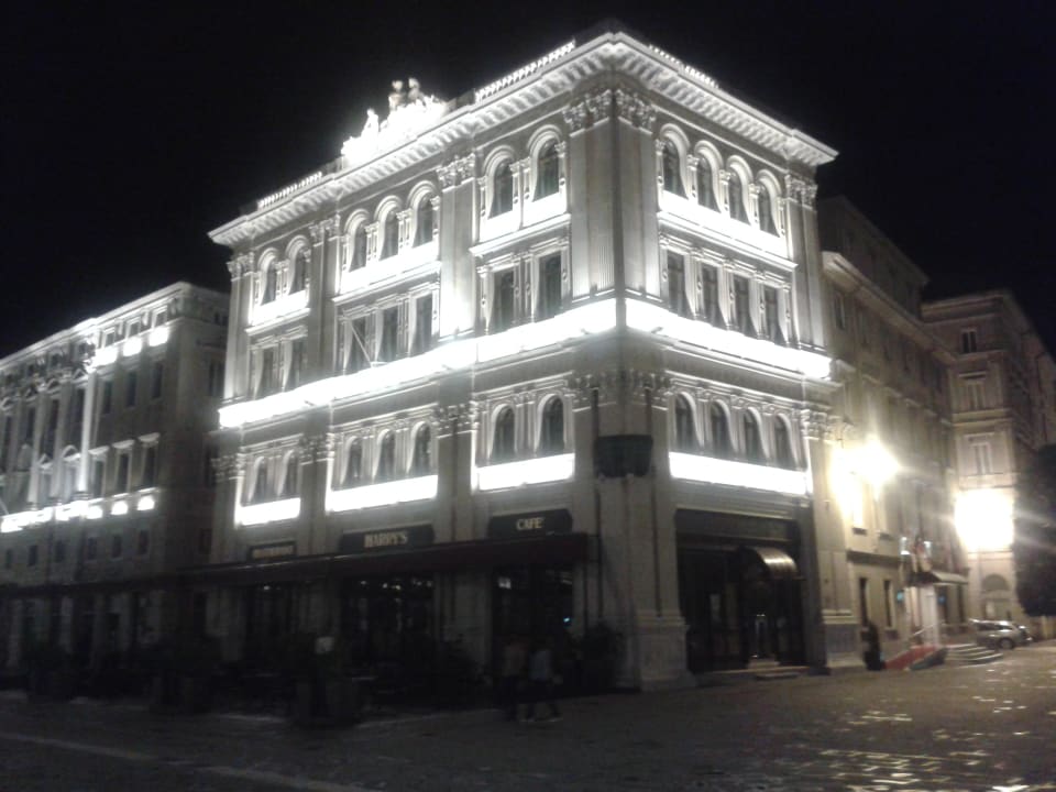Außenansicht Grand Hotel Duchi d'Aosta