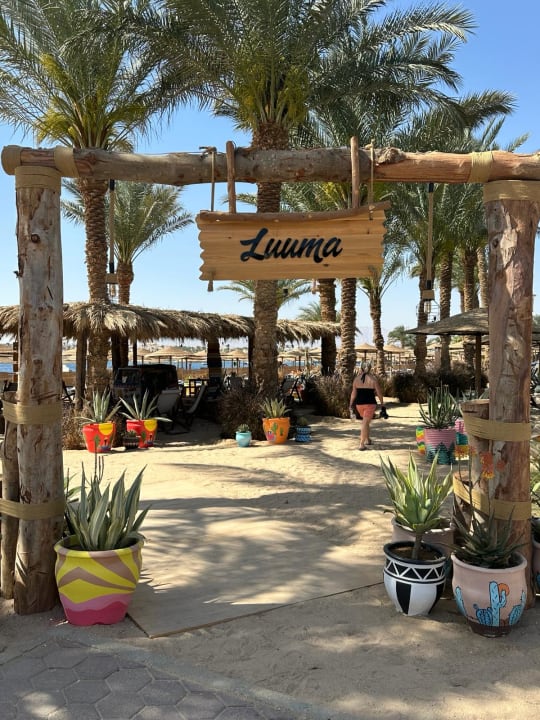 Strand Fort Arabesque Resort, Spa & Villas