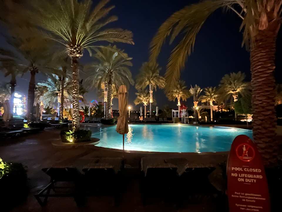 Pool Fairmont The Palm