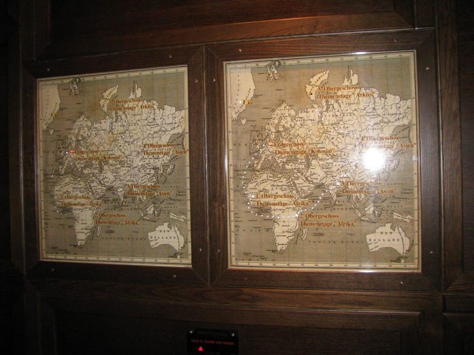 Postionsanzeige der Aufzüge Park-Hotel Hagenbeck