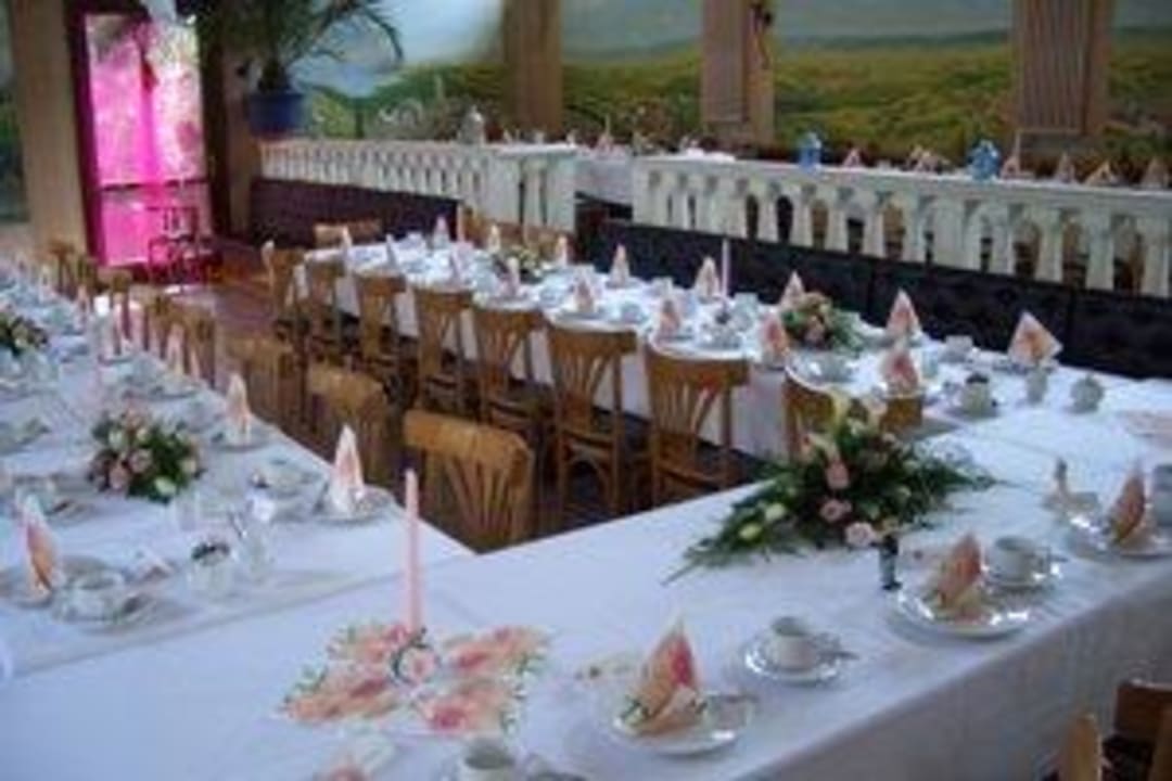 Beispieltafel Land-gut-Hotel Weißer Schwan