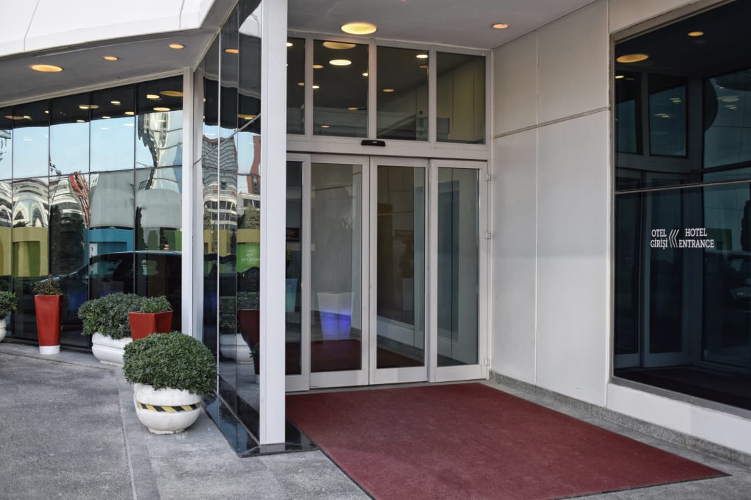 Außenansicht Delta Hotels Istanbul West