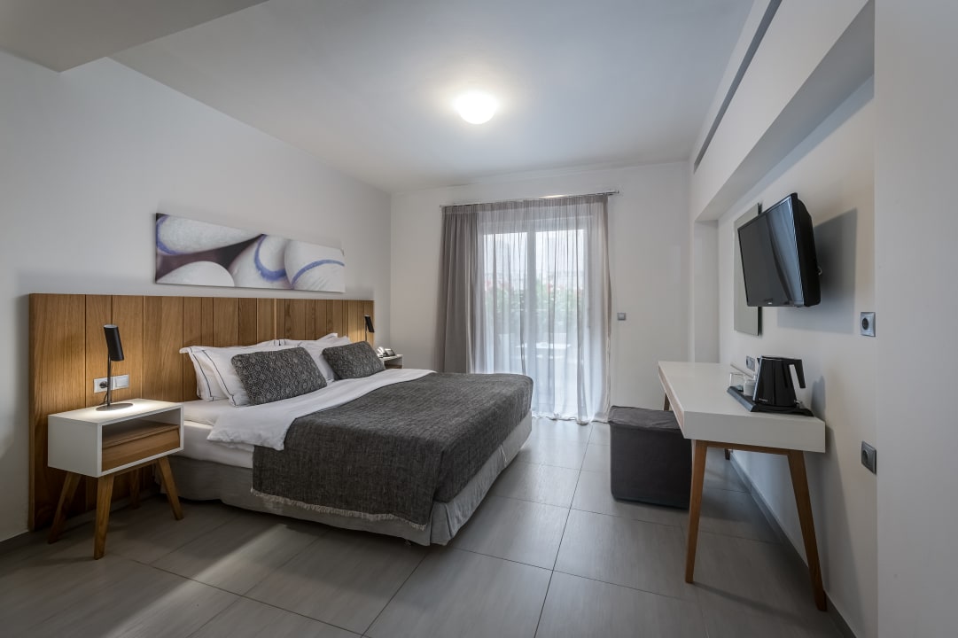 Zimmer Sentido More Meni Residence & Suites