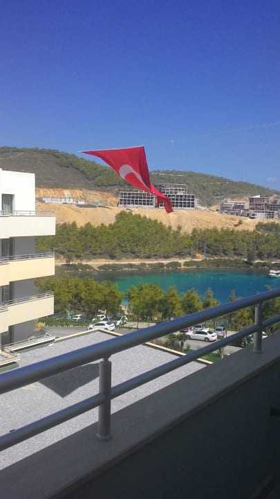 Widok z balkonu La Blanche Island Bodrum