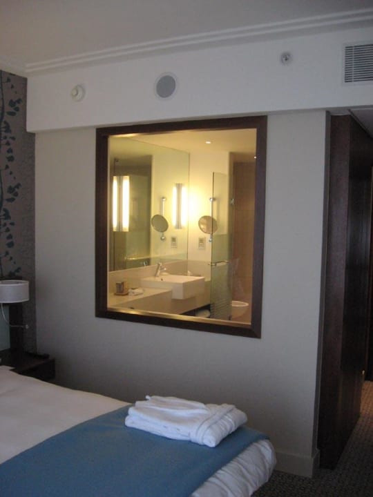 Business Class-Zimmer Radisson Blu Hotel Sandton