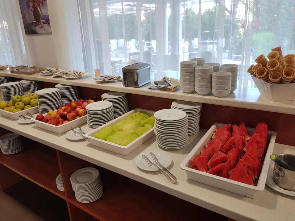 Gastro Hotel Cazablanka / Casablanca