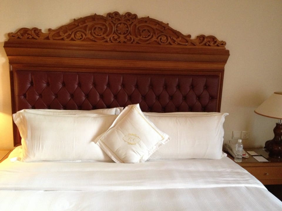 Deluxe Room. Royale Chulan Hotel Royale Chulan Hotels and Resorts