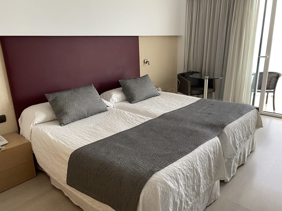 Zimmer CM Playa del Moro